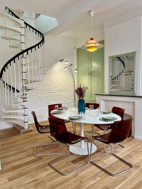 Les Seventies Apartment in Dieppe