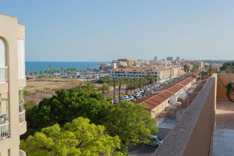 Neighbourhood, City view, Sea view, Street view, Location