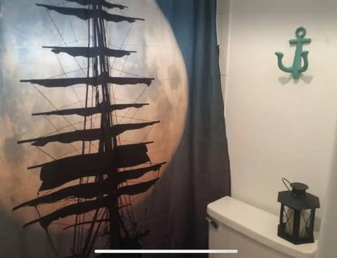 Pirate's Cove - Waterfront - Weeki Wachee River Access with Paddlecraft!! House in Spring Hill