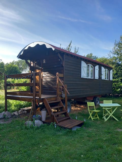 roulotte chez France Luxury tent in Hauts-de-France