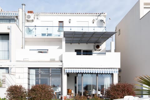 Beach Guesthouse Mediteran Bed and Breakfast in Podstrana