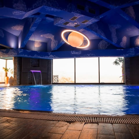 Spa and wellness centre/facilities, Swimming pool