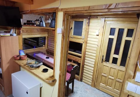 Oaza Mira House in Serbia