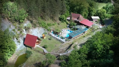 Oaza Mira House in Serbia