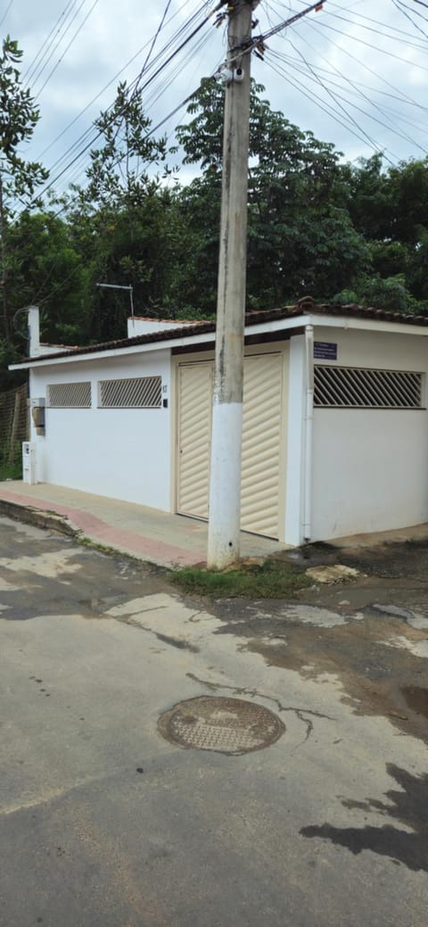 Property building, Day, Neighbourhood, Street view