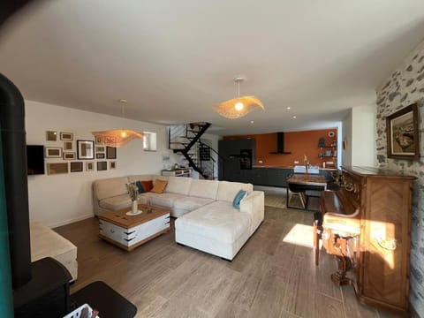 Maison de campagne 8pers proche Carantec, Morlaix, Roscoff House in Finistere