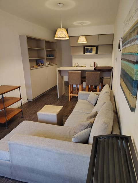 Kitchen or kitchenette, Seating area, Dining area