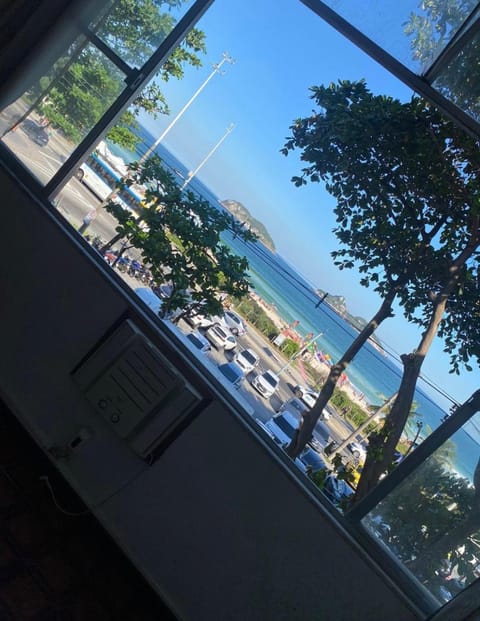 Flat de Frente pro mar da barra Apartment in Rio de Janeiro