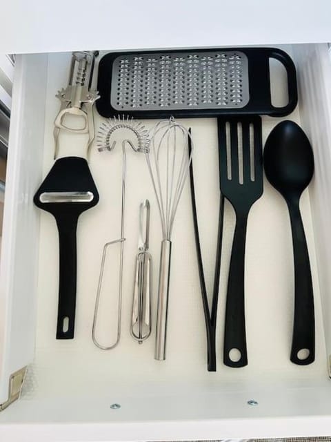 Aurora Home Espoo Niittykumpu - New 1bedroom -apartment with balcony, close to metro, Aalto University, Metro Areena and Helsinki Apartment in Uusimaa