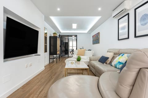 TV and multimedia, Living room