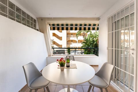 Balcony/Terrace, Dining area