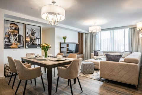 Living room, Dining area