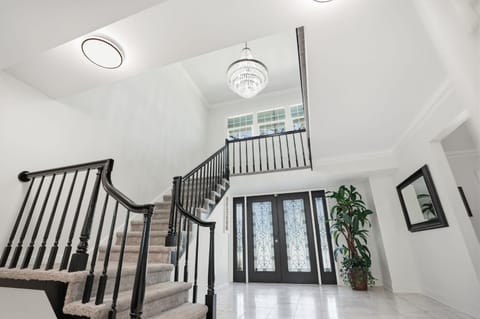 Events & Weddings Welcome! Lake View Pool Home House in Dade City