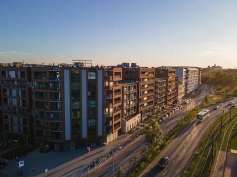 Property building, Neighbourhood, Street view, Location