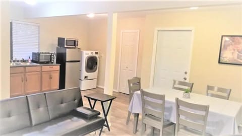 Stylish Garage Apartment by Reese Creek Apartment in Rio Grande