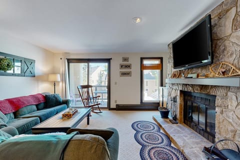 The Seasons G27 Apartment in Mount Snow