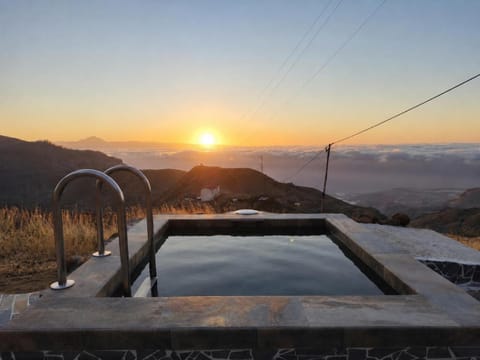 Natural landscape, Mountain view, Swimming pool, Sunset