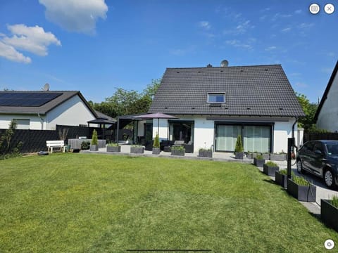 Property building, Garden view