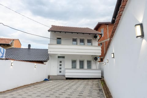 Vesa Apartments House in Montenegro