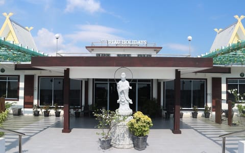 Property building, Facade/entrance