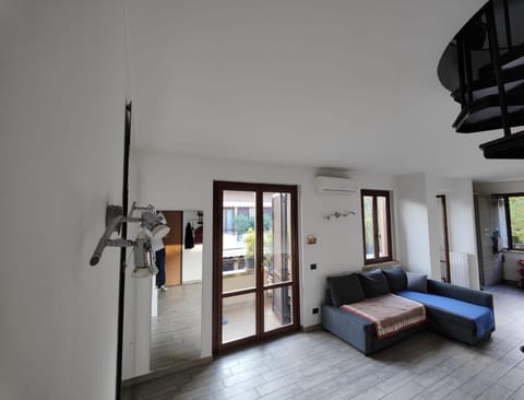 Ketty House B&B - Policlinico di Monza, U-Power Stadium Apartment in Monza