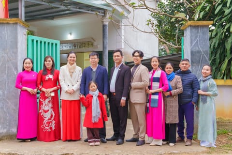 Day, People, group of guests