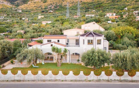 Neighbourhood, Natural landscape, Mountain view