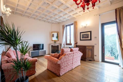 Communal lounge/ TV room, Communal lounge/ TV room, TV and multimedia, Living room, Evening entertainment