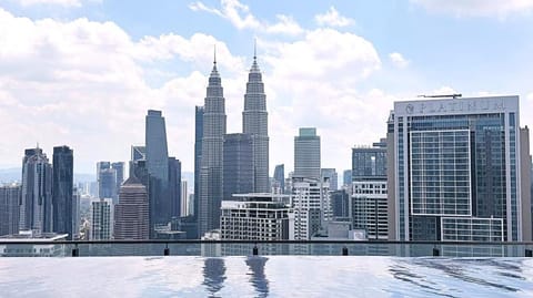 Property building, Day, Natural landscape, City view, Swimming pool