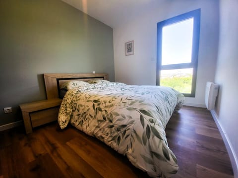 Villa laudun Villa in Provence-Alpes-Côte d'Azur