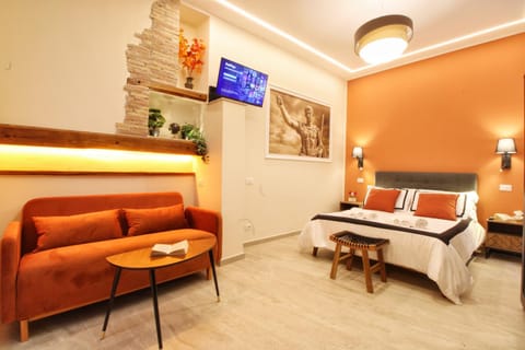 Bed, TV and multimedia, Living room, Bedroom