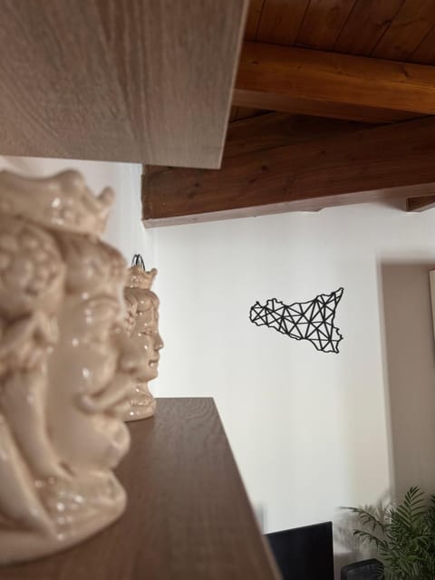 Living room, Decorative detail