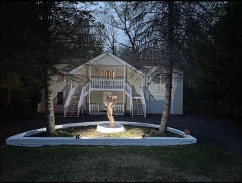 Property building, Natural landscape