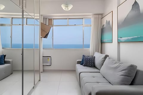 Living room, Sea view
