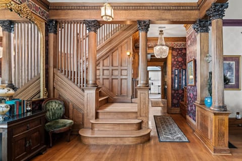 The Audrey - Springfield Apartment in Springfield