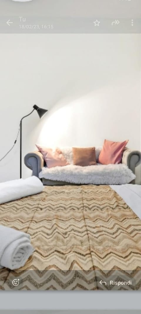 Venezuela Apartment in Milan