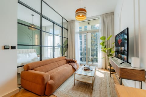 Communal lounge/ TV room, TV and multimedia, Living room, Seating area, Evening entertainment