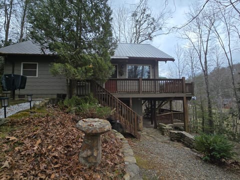 Property building, Natural landscape, BBQ facilities, View (from property/room), Balcony/Terrace