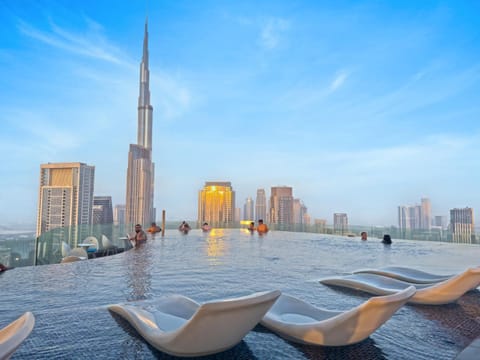 Nearby landmark, Day, Seating area, City view, Pool view, Swimming pool