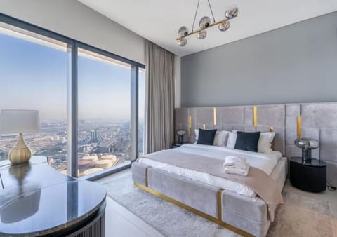 Bed, View (from property/room), Photo of the whole room, Bedroom