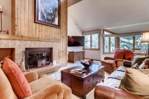 Kiva 325 by East West Hospitality Apartment in Beaver Creek