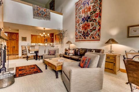 Kiva 324 by East West Hospitality Apartment in Beaver Creek