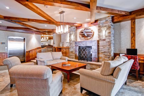 Kiva 228 by East West Hospitality Apartment in Beaver Creek