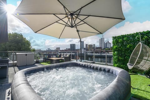 Patio, Day, Hot Tub, Balcony/Terrace, City view, Pool view, sunbed