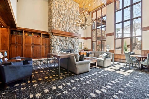 McCoy Peak 101 by East West Hospitality Apartment in Beaver Creek