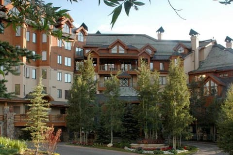 McCoy Peak 303 by East West Hospitality Apartment in Beaver Creek