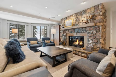 McCoy Peak 303 by East West Hospitality Apartment in Beaver Creek