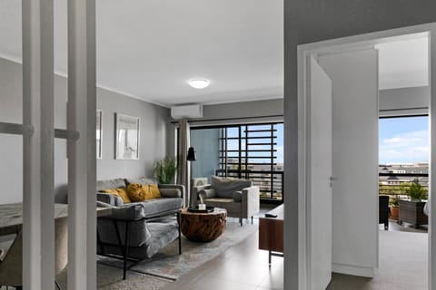 Living room, Photo of the whole room