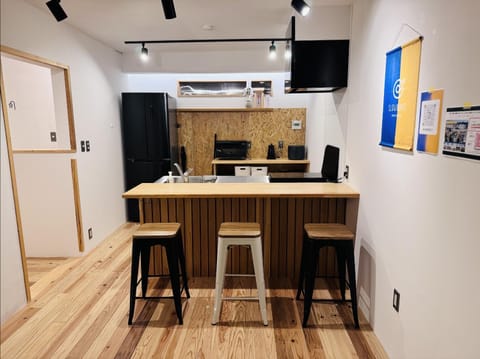 Kitchen or kitchenette, Kitchen or kitchenette