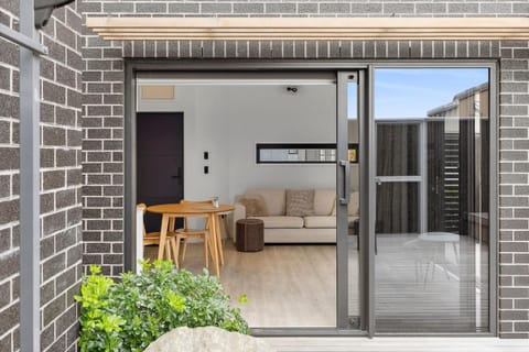 Property building, Day, Living room, Seating area